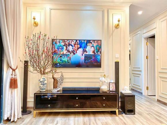 Khoe ảnh đón Tết tuổi 30, Ly Kute làm ai cũng xuýt xoa khi sống trong căn hộ sang trọng-3