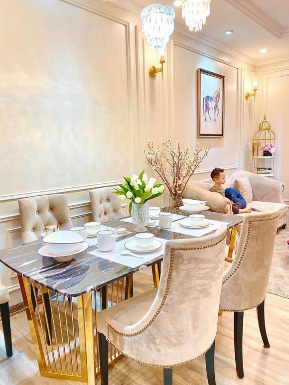 Khoe ảnh đón Tết tuổi 30, Ly Kute làm ai cũng xuýt xoa khi sống trong căn hộ sang trọng-2