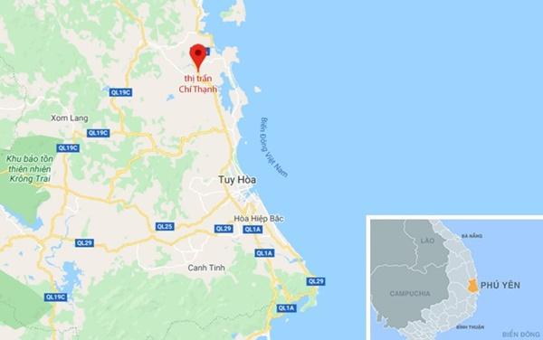 Xe chở 46 khách lao xuống ruộng, 17 người bị thương-2