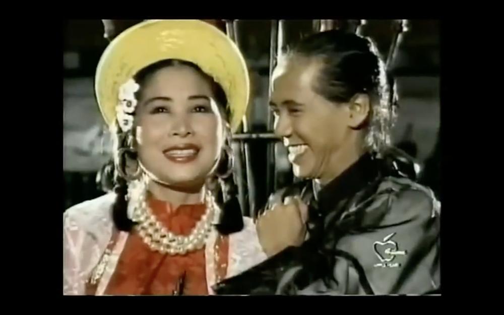 Tết Canh Tý 2020 nghe nhạc Xuân: Trai tài gái sắc Thành Lộc - Hồng Vân hát đã ngọt mà diễn còn tình như cái bình-1