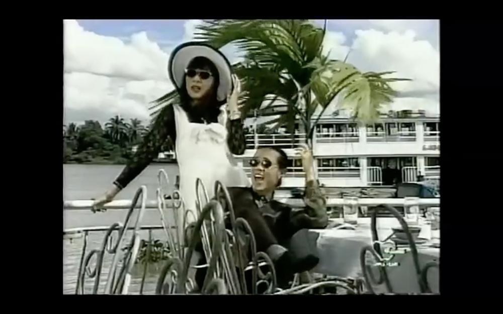 Tết Canh Tý 2020 nghe nhạc Xuân: Trai tài gái sắc Thành Lộc - Hồng Vân hát đã ngọt mà diễn còn tình như cái bình-2