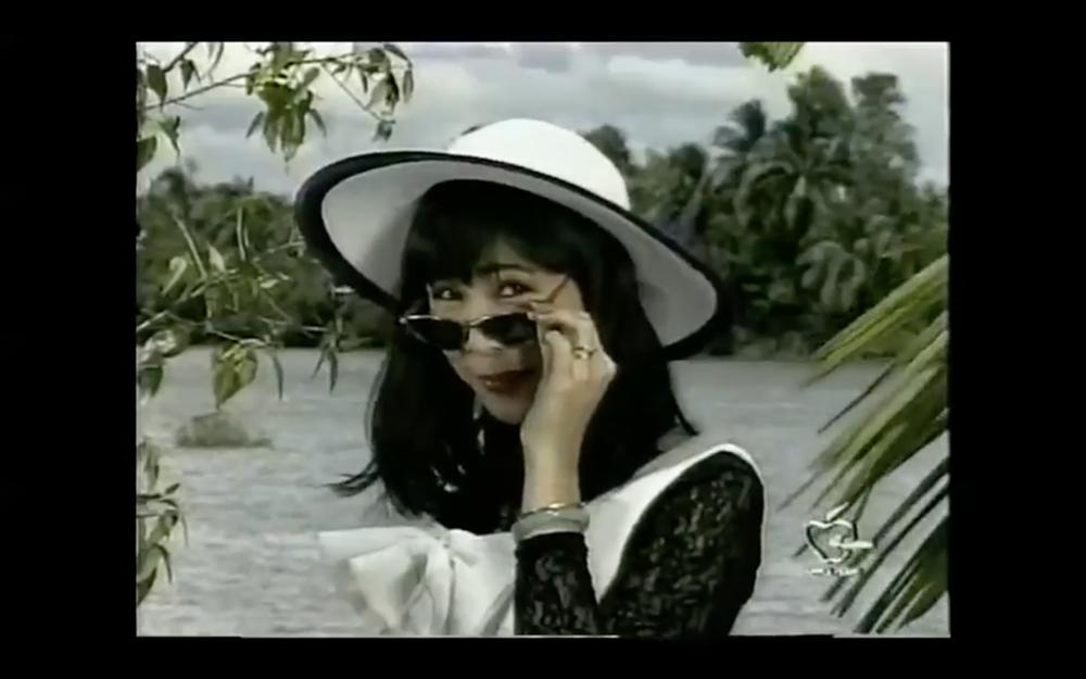 Tết Canh Tý 2020 nghe nhạc Xuân: Trai tài gái sắc Thành Lộc - Hồng Vân hát đã ngọt mà diễn còn tình như cái bình-4