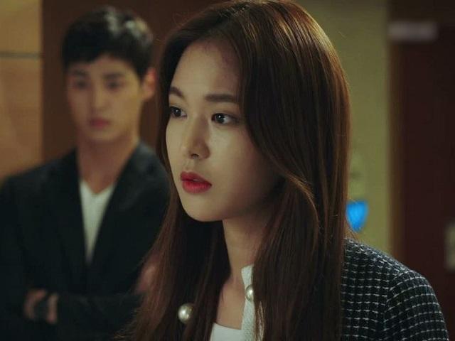 Giận tím người khi biết vợ giả vờ trực Tết bắt mẹ chồng 70 tuổi dọn nhà-1