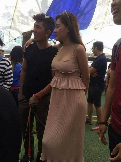 Du xuân ngắm biển cùng người tình Lương Bằng Quang, Ngân 98 bất ngờ để lộ đôi chân đầy thẹo, quần áo mô-đen tơi tả-5