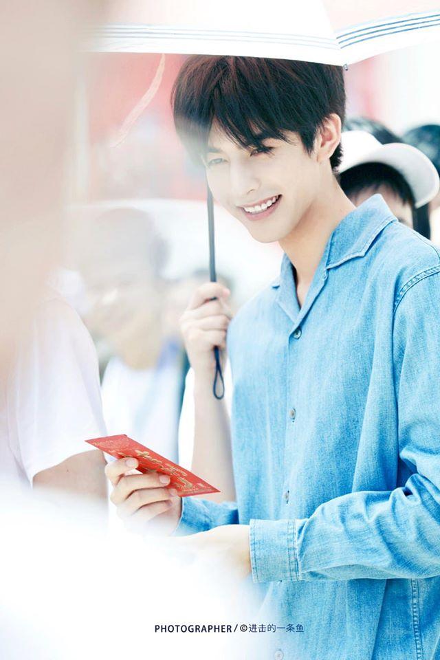 Dung mạo cực phẩm của Tống Uy Long - mỹ nam đang hot sau Vương Nhất Bác và Tiêu Chiến-12