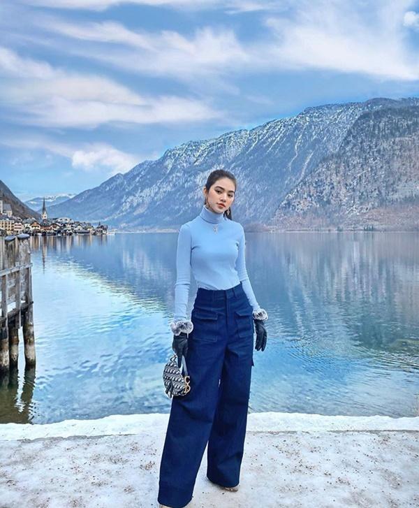 Sao Việt xuất ngoại đầu năm: Hà Hồ kín bưng, Chi Pu gợi cảm-9