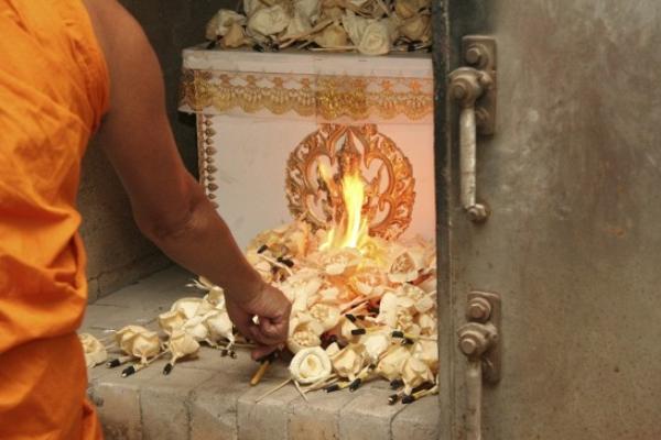 Đúng ngày vía thần tài, 3 con giáp giàu nứt đố đổ vách, may mắn gõ cửa liên tục-4