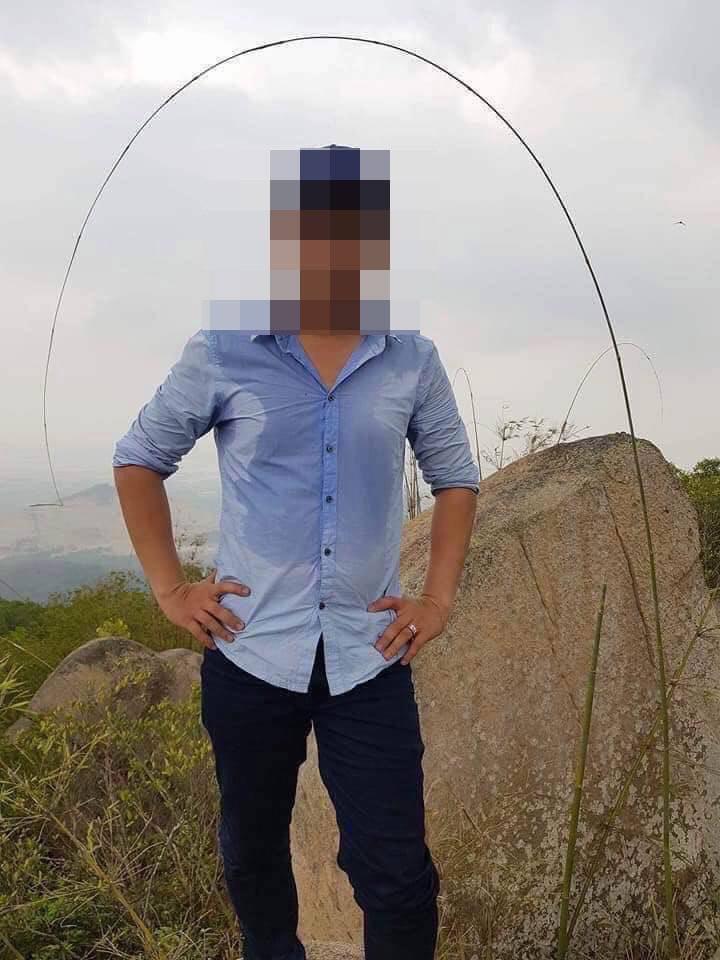 Vụ nổ súng tại sới bạc ở Sài Gòn: Lộ clip ghi lại hình ảnh kẻ làm 5 người thương vong vác súng AK rời khỏi hiện trường-3