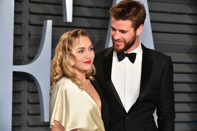 Miley Cyrus và Liam Hemsworth hoàn tất ly hôn-1