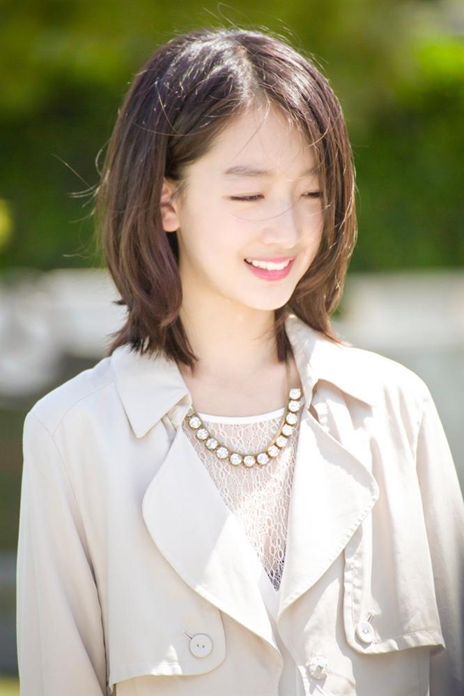 Những mỹ nhân sở hữu nụ cười đáng yêu, thuần khiết nhất làng giải trí Hoa ngữ-15