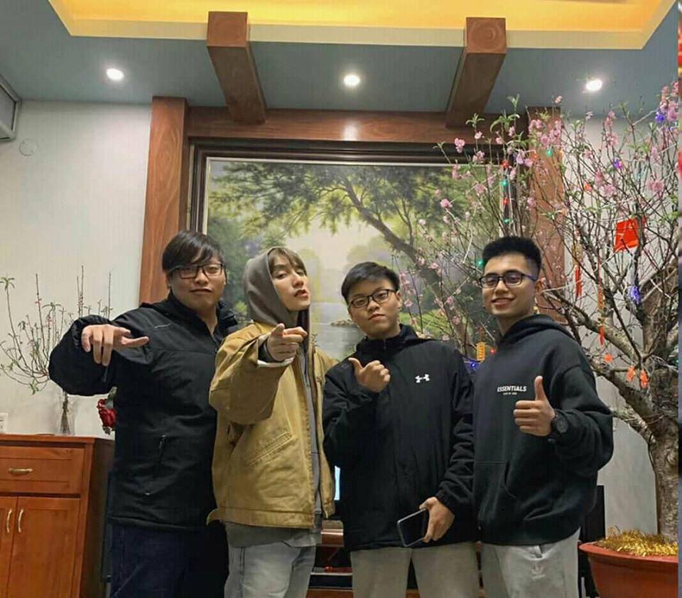 Sơn Tùng M-TP từng hâm mộ một nữ idol Kpop đến mức khắc tên siêu to khổng lồ trong phòng ngủ-2