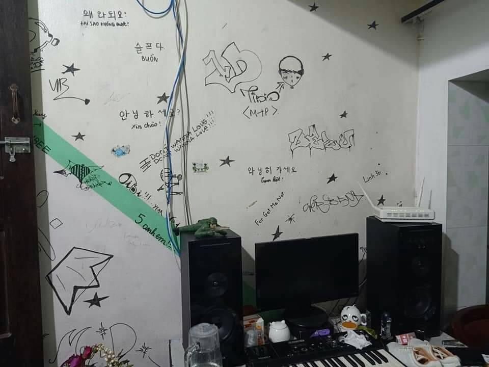 Sơn Tùng M-TP từng hâm mộ một nữ idol Kpop đến mức khắc tên siêu to khổng lồ trong phòng ngủ-3