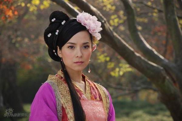 Lăng xê cùng thời Xa Thi Mạn nhưng người đẹp này lại trở thành tiểu tam đánh mất sự nghiệp-6