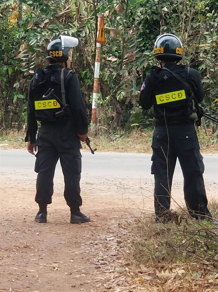 2 người thoát chết trước họng súng của hung thủ sới bạc Sài Gòn, còn được cho bọc tiền 11 triệu-5