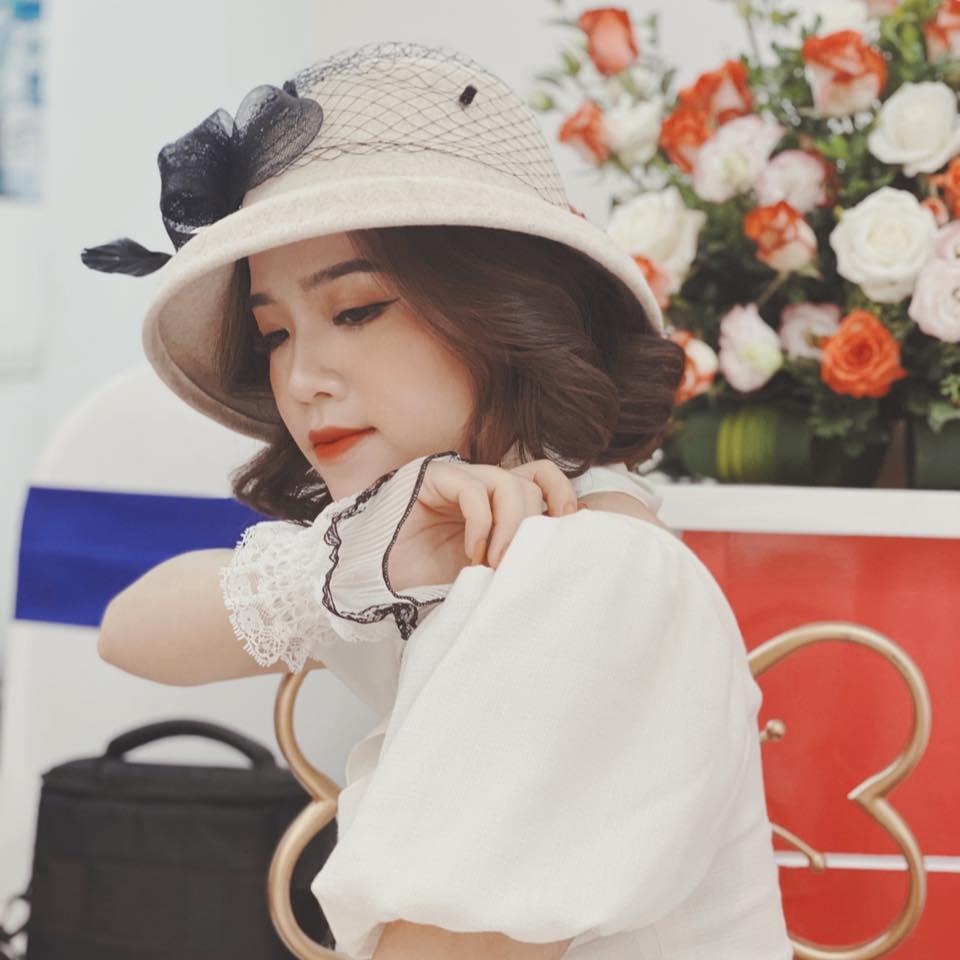 Bạn gái tin đồn Quang Hải xuất hiện chớp nhoáng ở đám cưới Văn Đức nhưng người xem chỉ soi nhan sắc-5