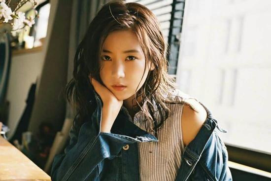 Tử vi thứ Sáu ngày 31/1/2020 của 12 con giáp: Tuất chăm chỉ sau nghỉ lễ, Dần quên chuyện tình đau buồn