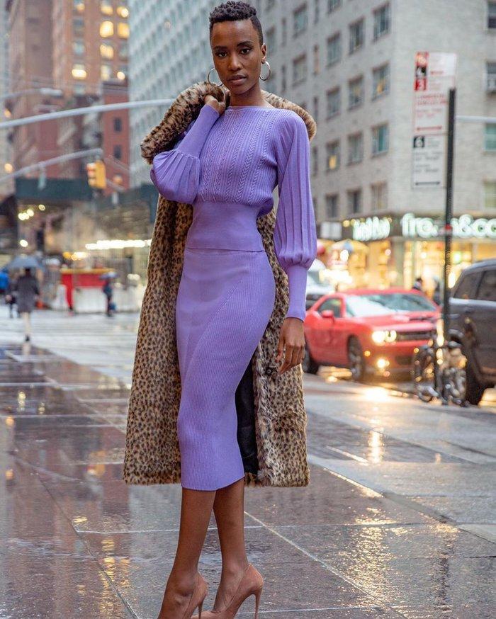 Cùng có nhược điểm hình thể không thể sửa nhưng HHen Niê và Miss Universe 2019 vẫn đẹp vang dội-11