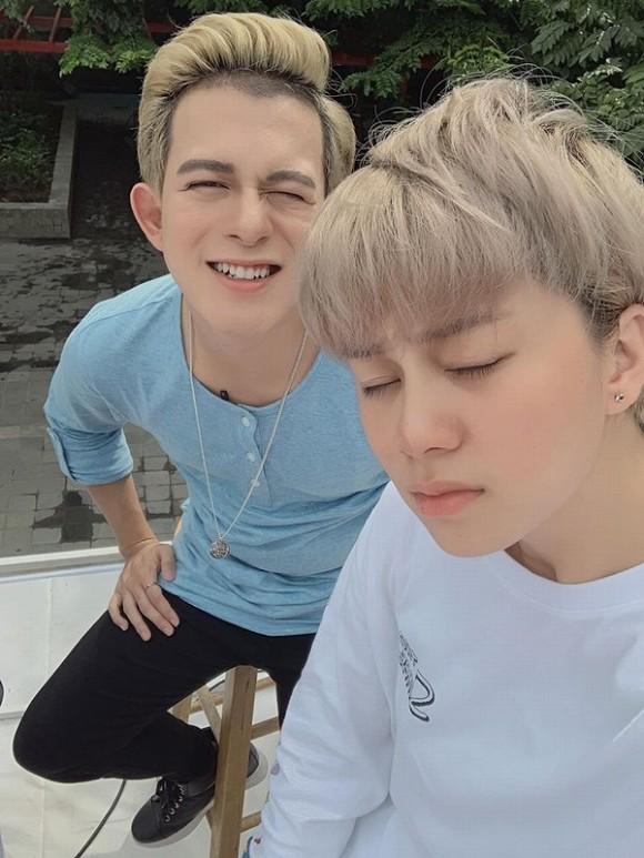 Bảo Hân đăng ảnh thân mật với hot girl Salim khiến dân mạng đẩy thuyền-5