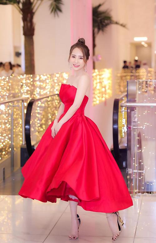 Quỳnh Nga: Tim tôi đập thình thịch khi hôn Việt Anh-1