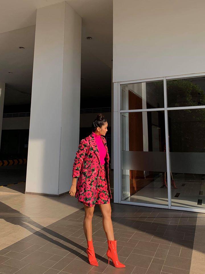 Mặc màu chóe nhất, họa tiết quê nhất mà HHen Niê vẫn được khen tới tấp-7