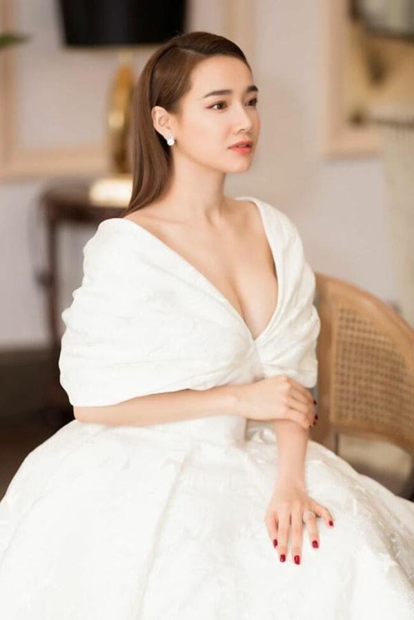 Hai thiên thần áo trắng tên Phương sau 10 năm: Cuộc sống trái ngược khó ngờ-15