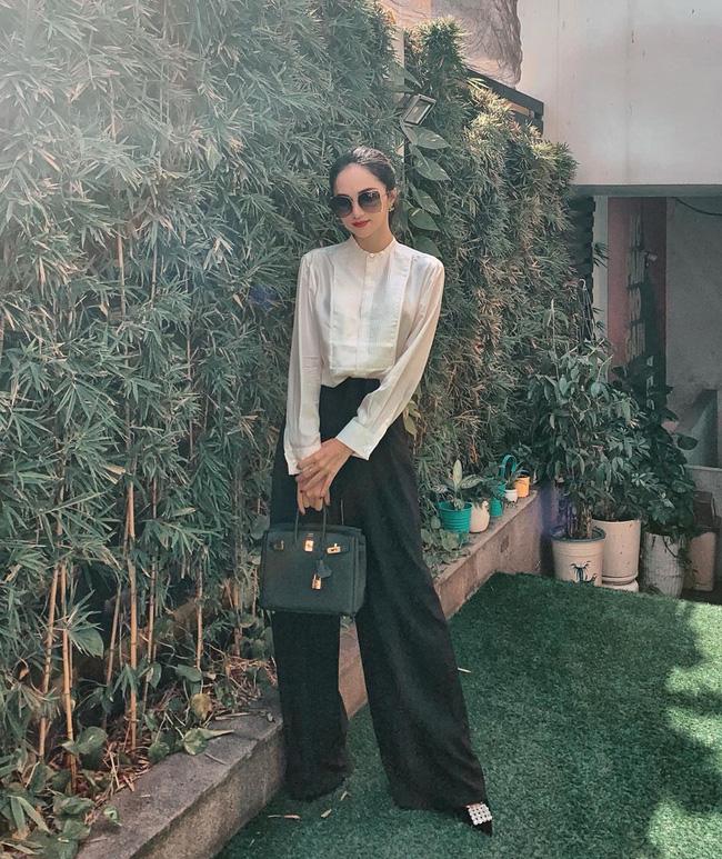 Cùng công thức mix quần ống rộng: Hương Giang hóa cô công sở còn Tóc Tiên chất như nước cất-9