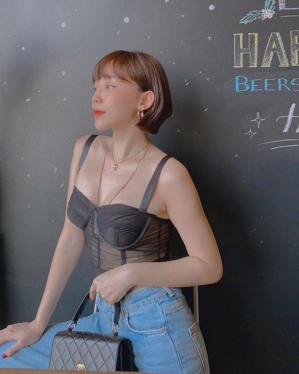 Cùng công thức mix quần ống rộng: Hương Giang hóa cô công sở còn Tóc Tiên chất như nước cất-3