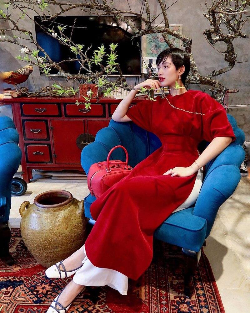 Street style ngày khai xuân: Phương Mỹ Chi kín đáo - Chi Pu và Tú Hảo khoe body không chút mỡ thừa-6