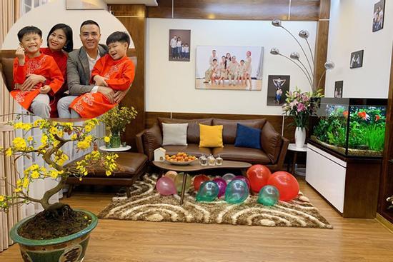 Gần 5 tháng khoe tậu nhà mới tiền tỷ, MC Hoàng Linh lần đầu hé lộ về nơi ở 'siêu to khổng lồ'