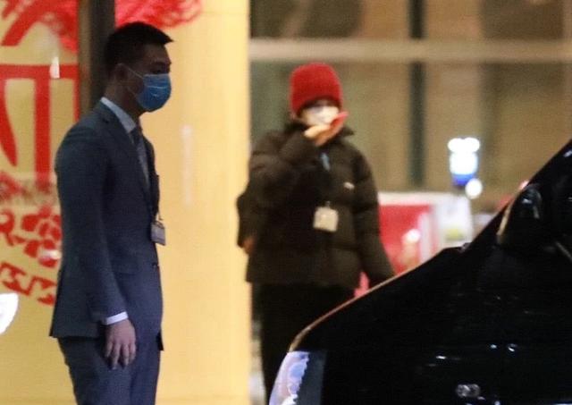 Sao Hoa ngữ đeo khẩu trang, tích cực tuyên truyền phòng chống virus corona-12