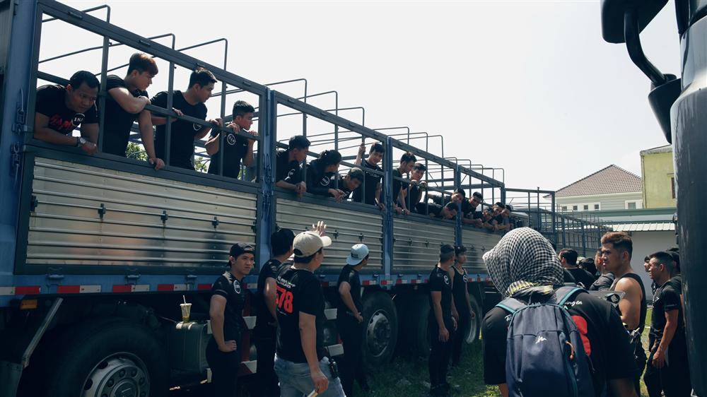 HHen Niê rũ bỏ hình tượng hoa hậu để hóa thân thành đả nữ trong phim hành động triệu đô-9