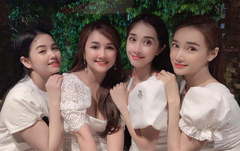 Nhan sắc đẹp ngang ngửa, 3 chị em gái nhà Nhã Phương còn chung gout thời trang công chúa-6