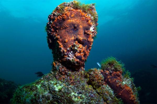 Truyền thuyết về lâu đài của công chúa bị rắn cắn-1