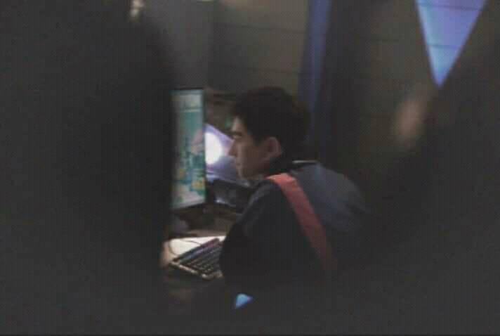 Mỹ nam Hoa ngữ trong ảnh chụp vội: Tiêu Chiến xuất thần hơn cả Vương Nhất Bác-9