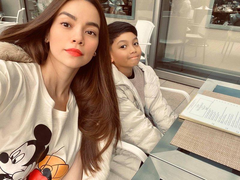 Cho con và người tình diện đồ đôi đẹp mắt, Hồ Ngọc Hà quả thật quá cao tay-5