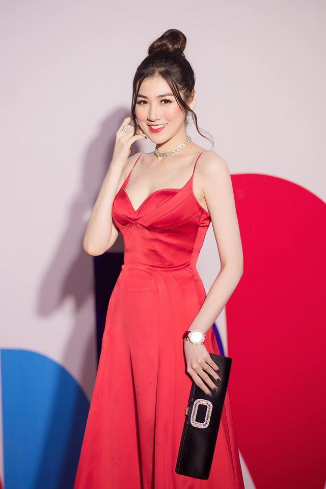 Hội mỹ nhân Việt lấy chồng đại gia: Dù là mẹ bỉm vẫn đẹp lấn át gái còn son-7