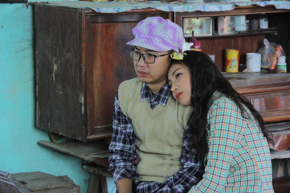 Trả giá vì cảnh nóng dung tục, phim hài Tết có còn kiếm được tiền?-3