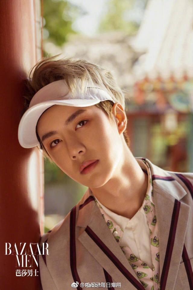 Luôn giữ gương mặt lạnh lùng nhưng Vương Nhất Bác chỉ mỉm cười với Tiêu Chiến, fan couple reo hò: Bác Quân Nhất Tiêu là có thật-3