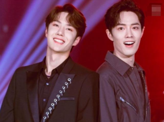 Luôn giữ gương mặt lạnh lùng nhưng Vương Nhất Bác chỉ mỉm cười với Tiêu Chiến, fan couple reo hò: Bác Quân Nhất Tiêu là có thật-12