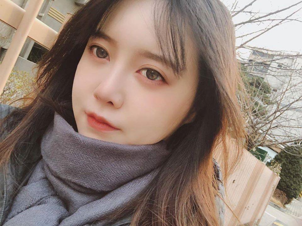 Mới đây, Goo Hye Sun thông báo trên Instagram rằng cô chuẩn bị sang Anh du học. Nữ diễn viên cho biết: 