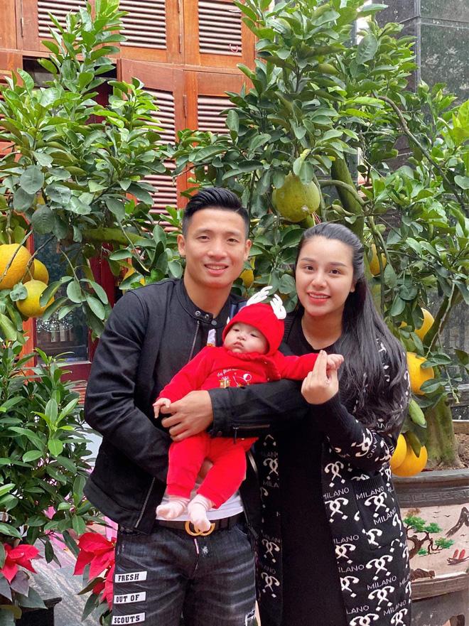 Mới đầu năm dân tình đã phải tan chảy với hội hot kid, đáng yêu gì đâu!-15