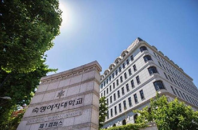 Trường nữ sinh Hàn bị chỉ trích vì nhận sinh viên chuyển giới-1