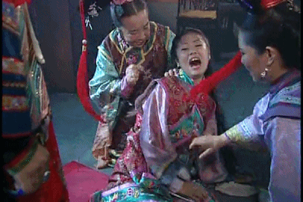 Khán giả khó chịu khi dàn sao Hoàn Châu cách cách liên tục hội ngộ-3