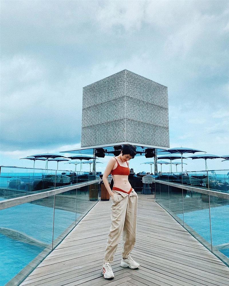 Sao Việt khoe eo 5x sau Tết: U40 Lệ Quyên khiến Ngọc Trinh, Bảo Anh cũng phải dè chừng-3