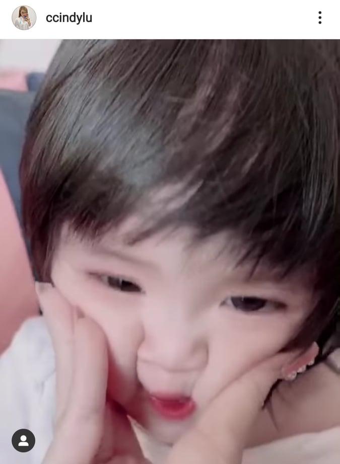 Bị nhắc nhở chăm con sai cách, vợ Hoài Lâm phản ứng: Chị thích làm vậy, biết sao giờ?-2