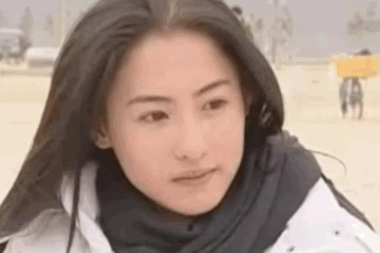 Trương Bá Chi không công khai bố ruột của con trai út, tất cả chỉ vì thỏa thuận ngầm với Tạ Đình Phong?-4