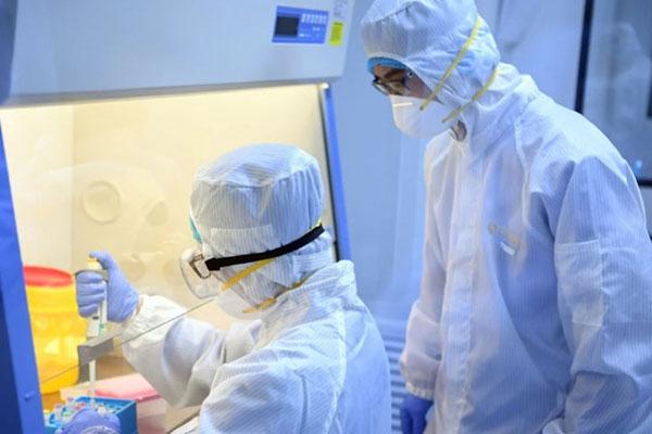 Cập nhật dịch virus corona: Thêm 64 người chết ở tỉnh Hồ Bắc nâng số người chết ở Trung Quốc lên 425 người-1