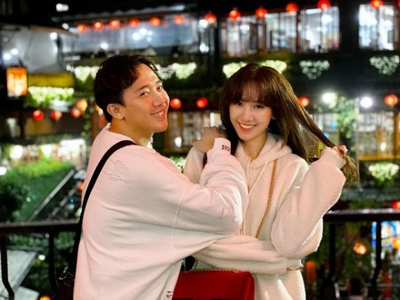 Hẹn hò ngày Valentine, các đôi yêu nhau hãy học cách mix đồ của 4 cặp vợ chồng hot nhất Vbiz-6