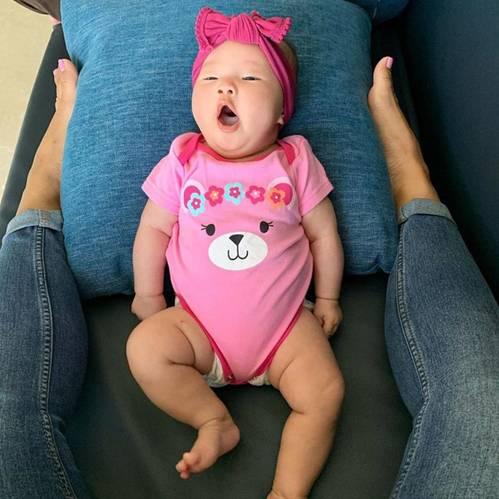 Cảnh bỉm sữa sau sinh: Người phụ nữ quyền lực Shark Linh xuề xòa, Lâm Vỹ Dạ như giúp việc-3