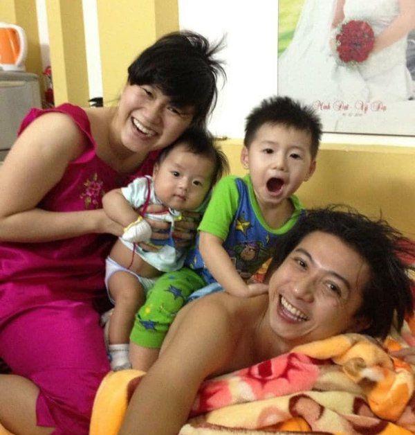 Cảnh bỉm sữa sau sinh: Người phụ nữ quyền lực Shark Linh xuề xòa, Lâm Vỹ Dạ như giúp việc-5